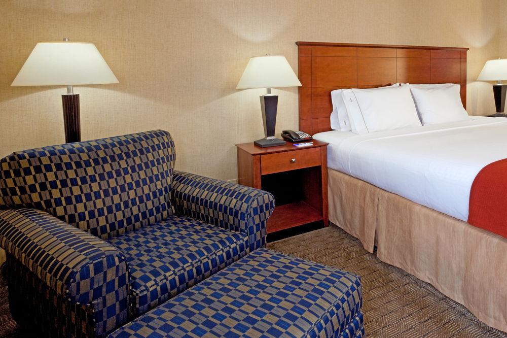 Holiday Inn Express Ramsey Mahwah By Ihg Exteriör bild